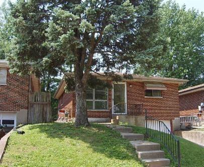 338 Hurck St - Photo 3 of 7
