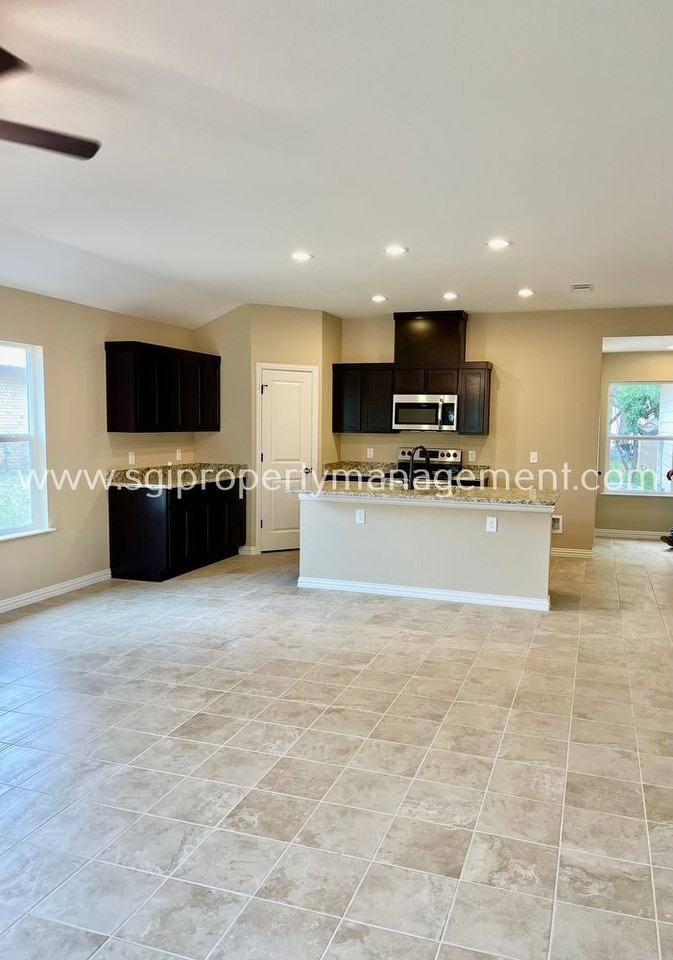 1939 Cedar Park - Photo 2 of 21