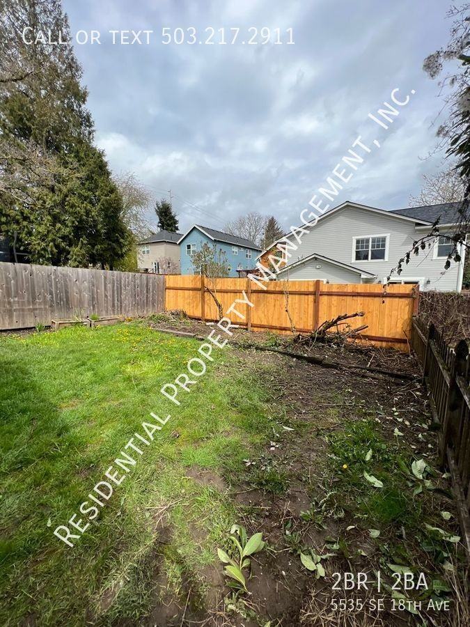 5535 Se 18th Ave - Photo 2 of 28