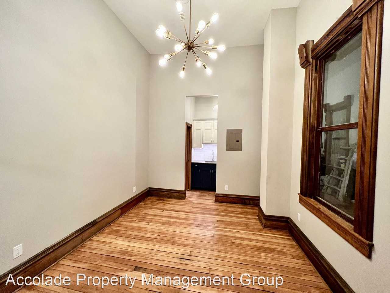 311-323 N Pearl Street - Photo 3 of 10