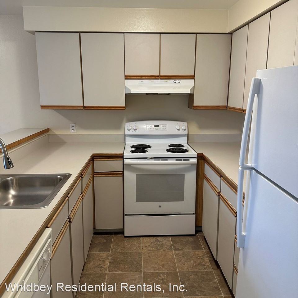 1531 NW 61st St. - Photo 3 of 11