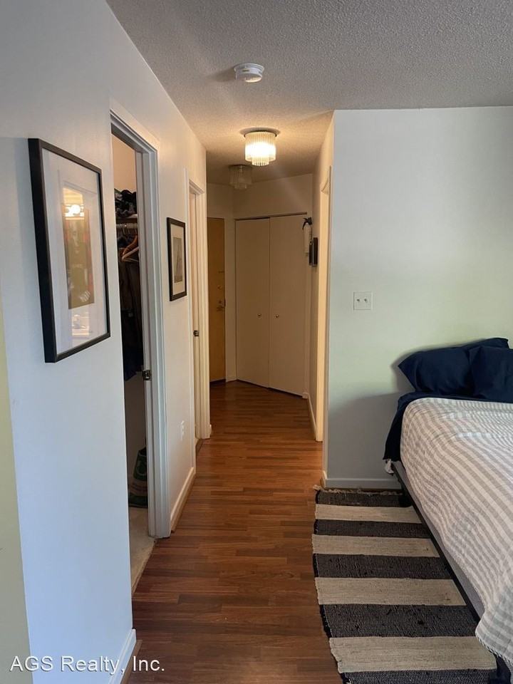 2111 Wisconsin Avenue, NW - Photo 2 of 10