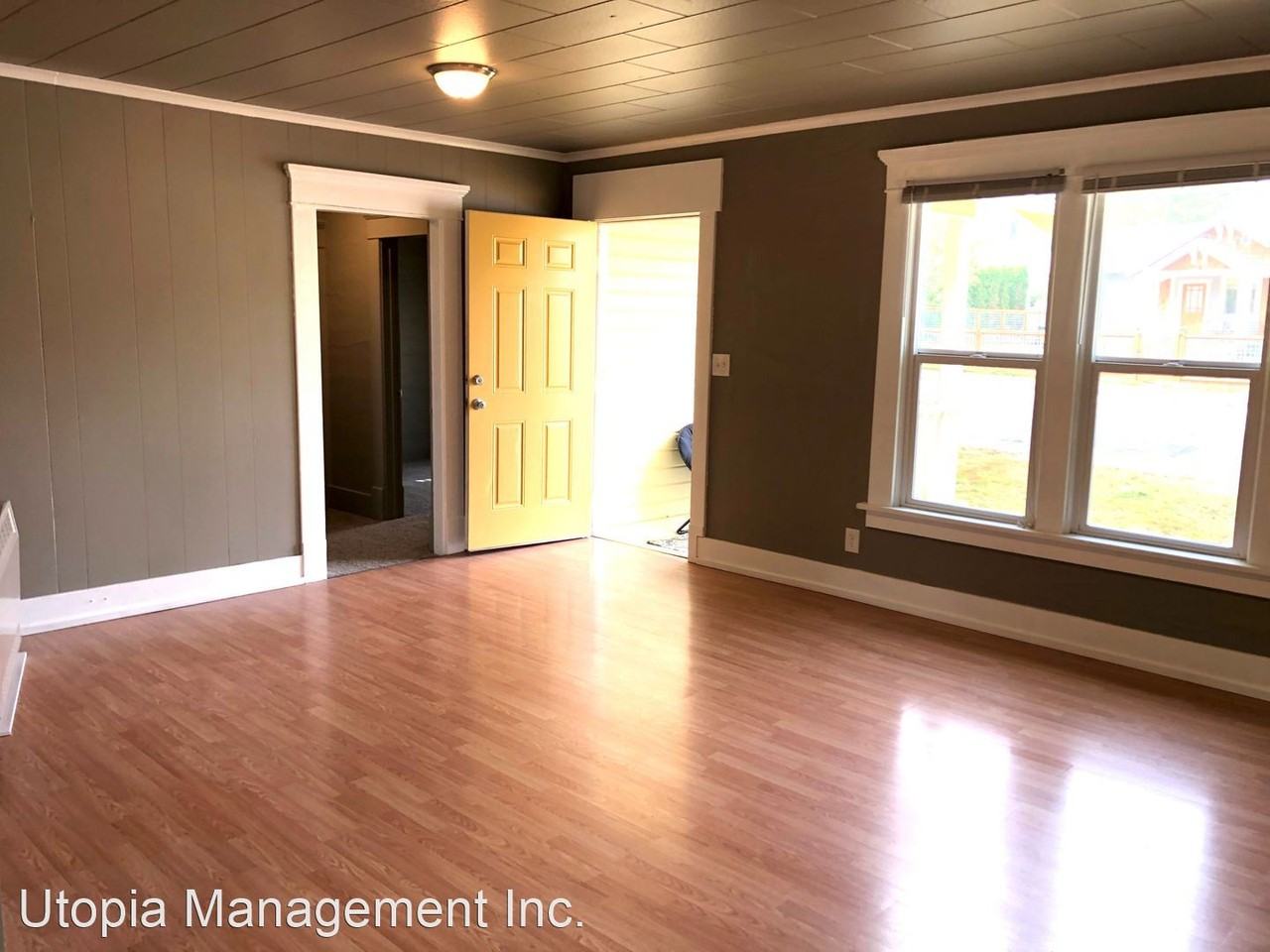 1534 Lincoln St - Photo 2 of 33