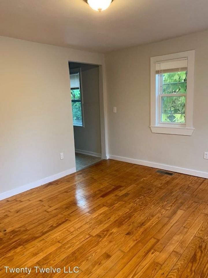 7 Audrey Street - Photo 3 of 10