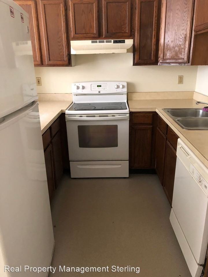 31 Hyde Street - Photo 3 of 8