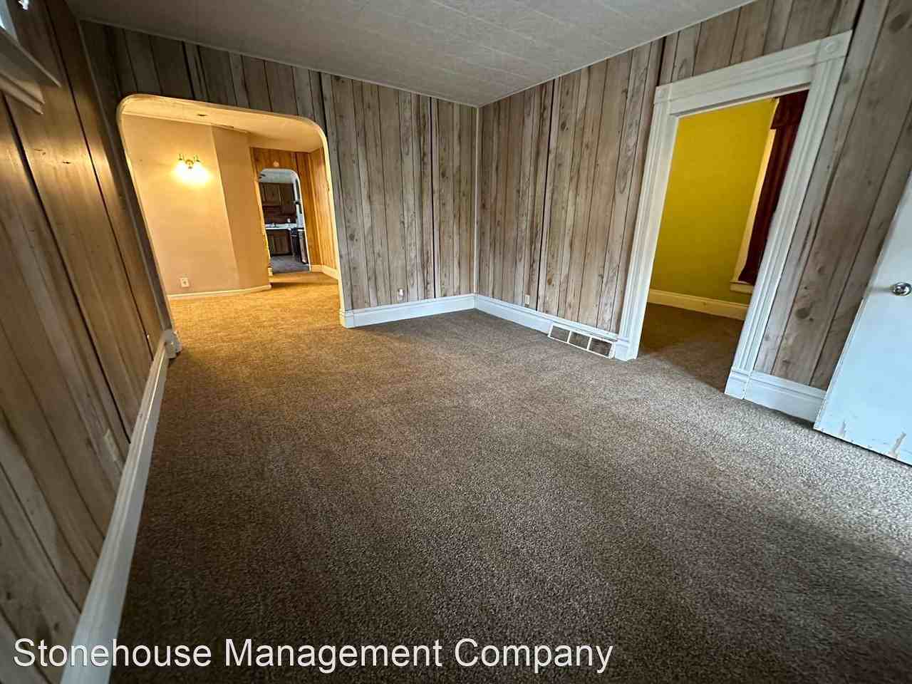 3106 Marvin Ave - Photo 3 of 11