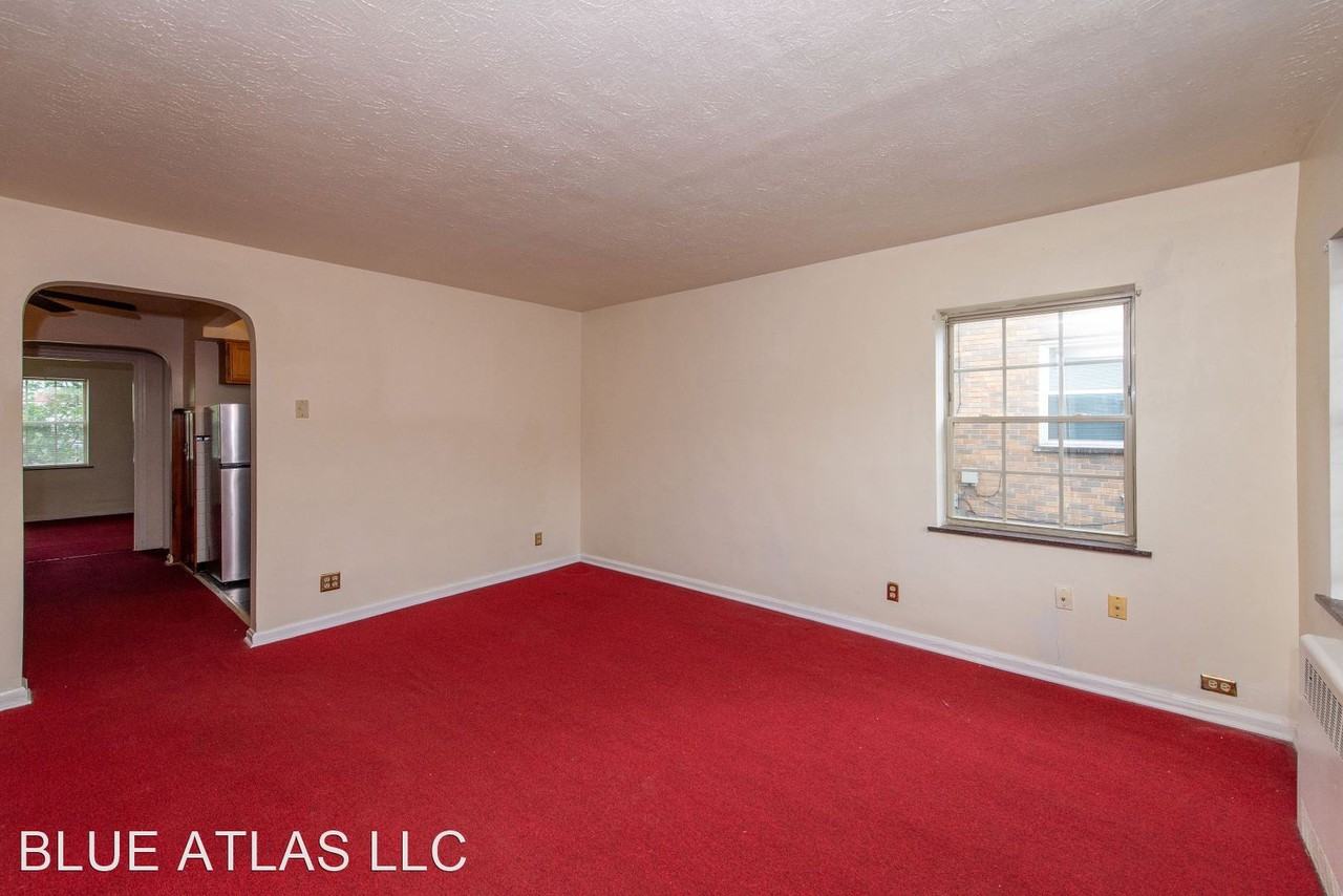 1114 Egan Court - Photo 3 of 25