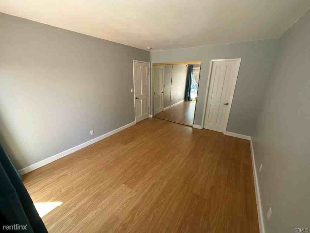 1064 Santa Ana St - Photo 3 of 10