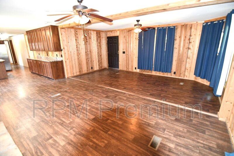 5801 Highway 412 E - Photo 3 of 20