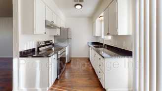 715 Mary St #15 - Photo 1 of 1