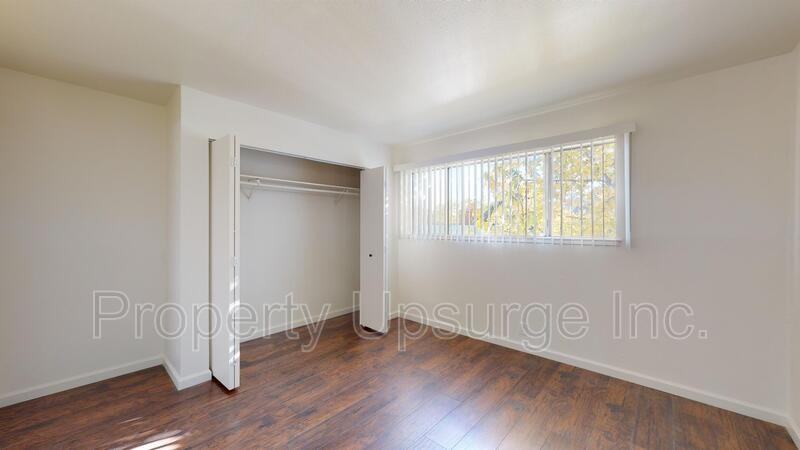 715 Mary St #15 - Photo 4 of 12