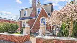 456 Eaton St - Photo 1 of 1