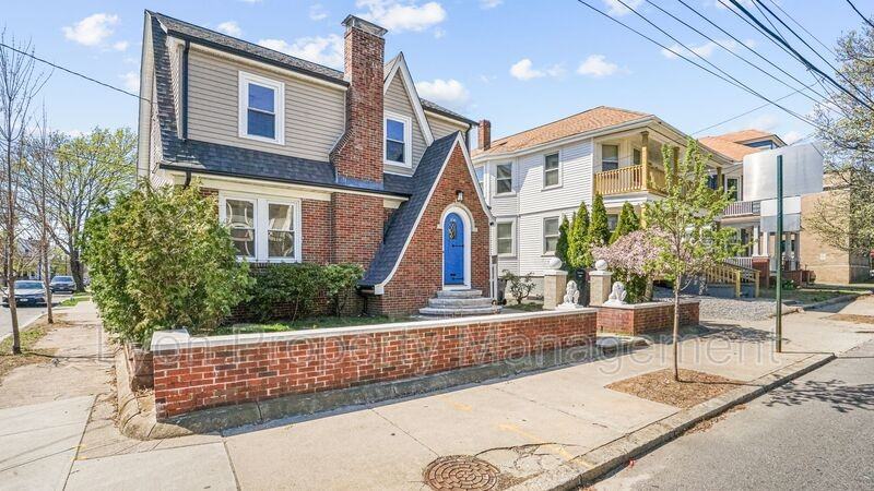 456 Eaton St - Photo 2 of 50