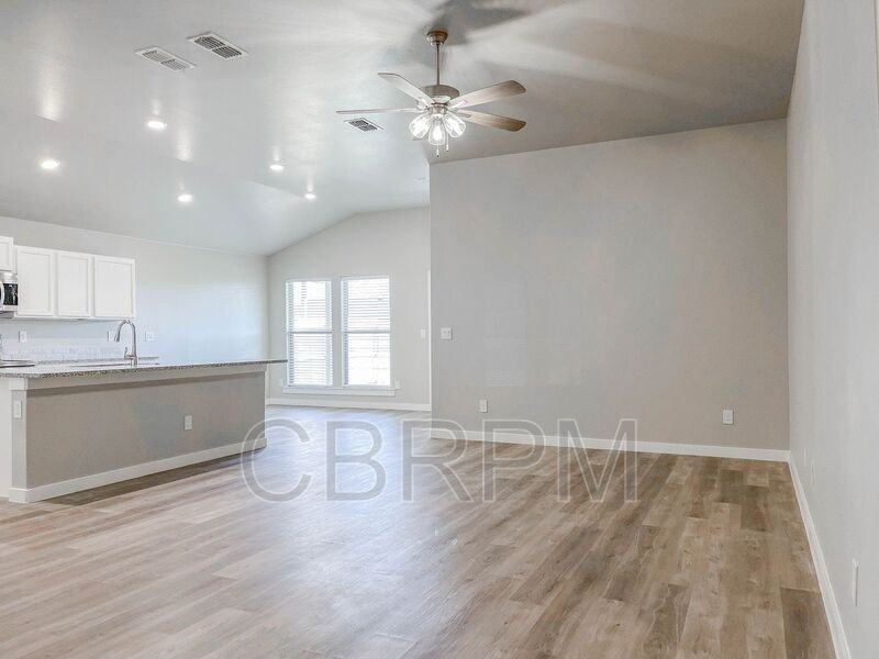 1705 133rd St - Photo 3 of 17