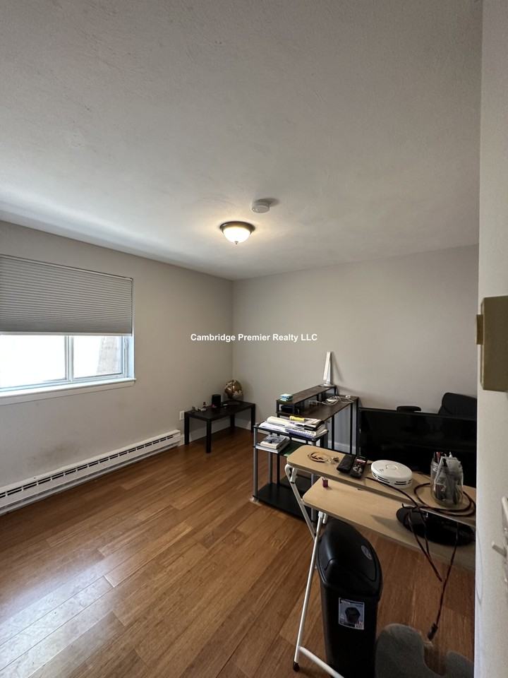 Washington St #9 - Photo 5 of 27