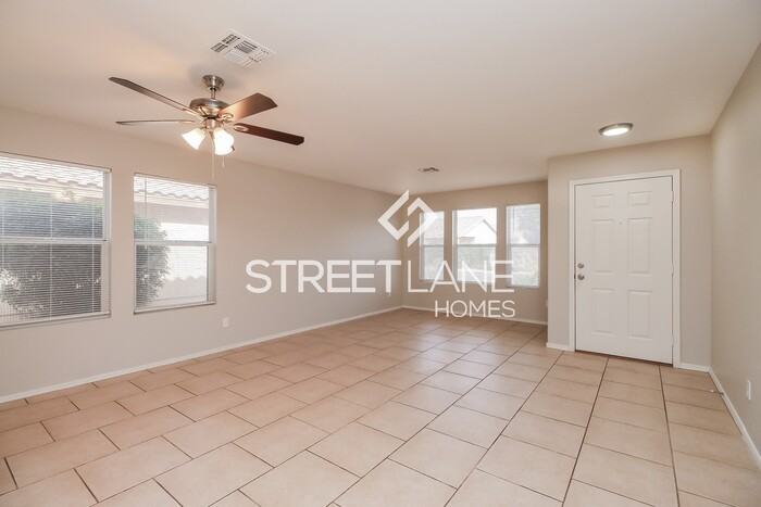 2904 S 81st St - Photo 2 of 16