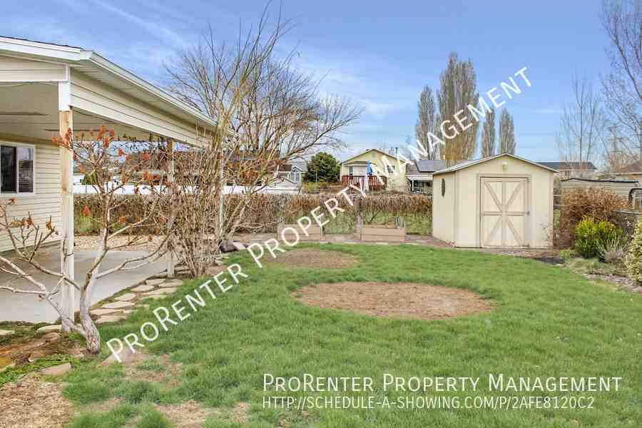 1645 W 25 N - Photo 3 of 20