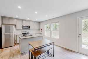 featured image of Bolton Rd Nw