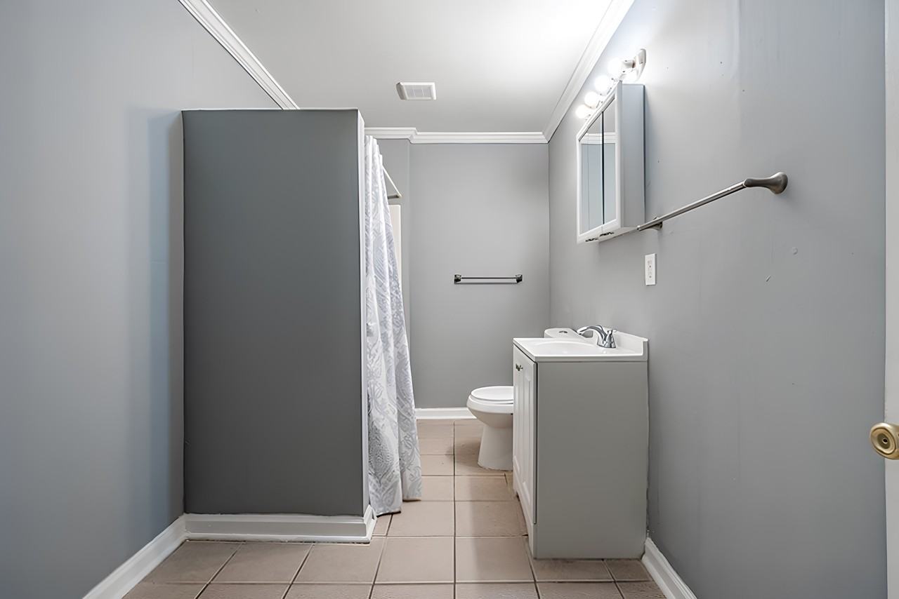 Arlington Ave Sw - Photo 4 of 8