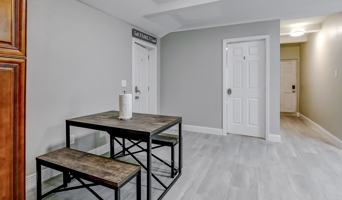 featured image of E Hanna Ave