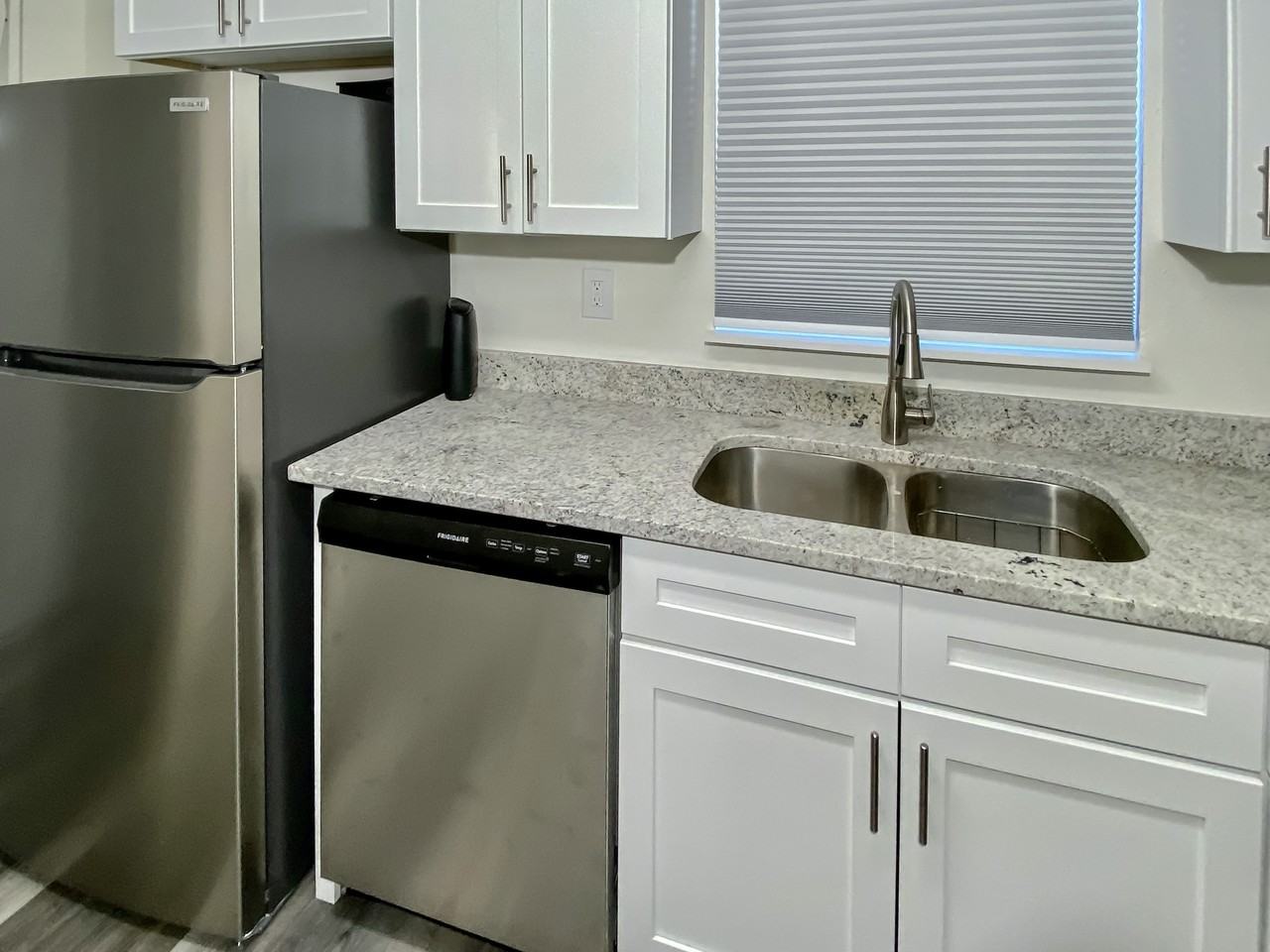 Vargas St - Photo 7 of 19