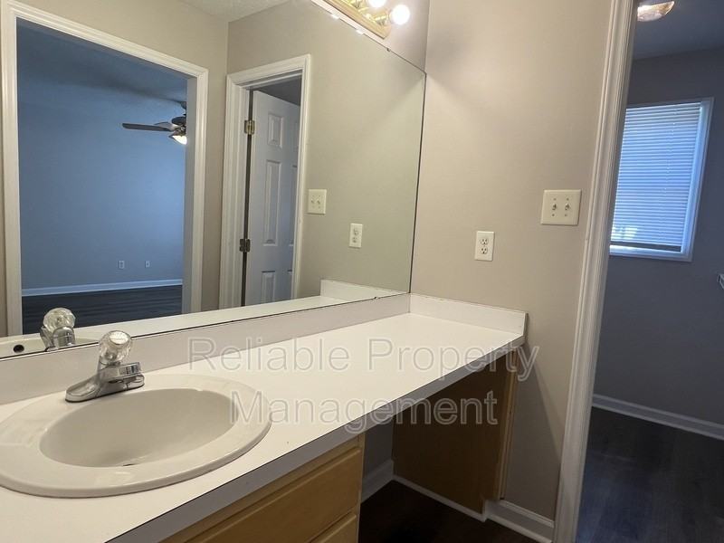 156 Yellow Stone Ln - Photo 6 of 13