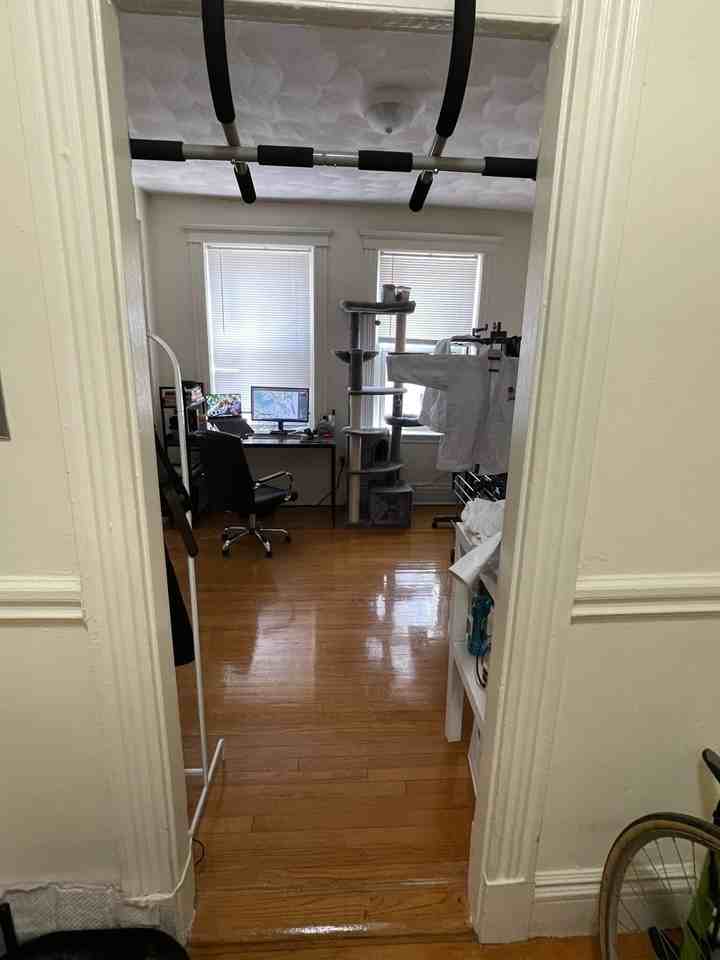 Queensberry St #26 - Photo 3 of 7