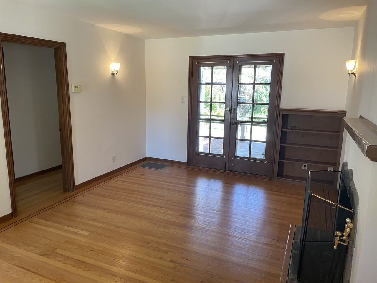 724 10th Avenue - Photo 2 of 25