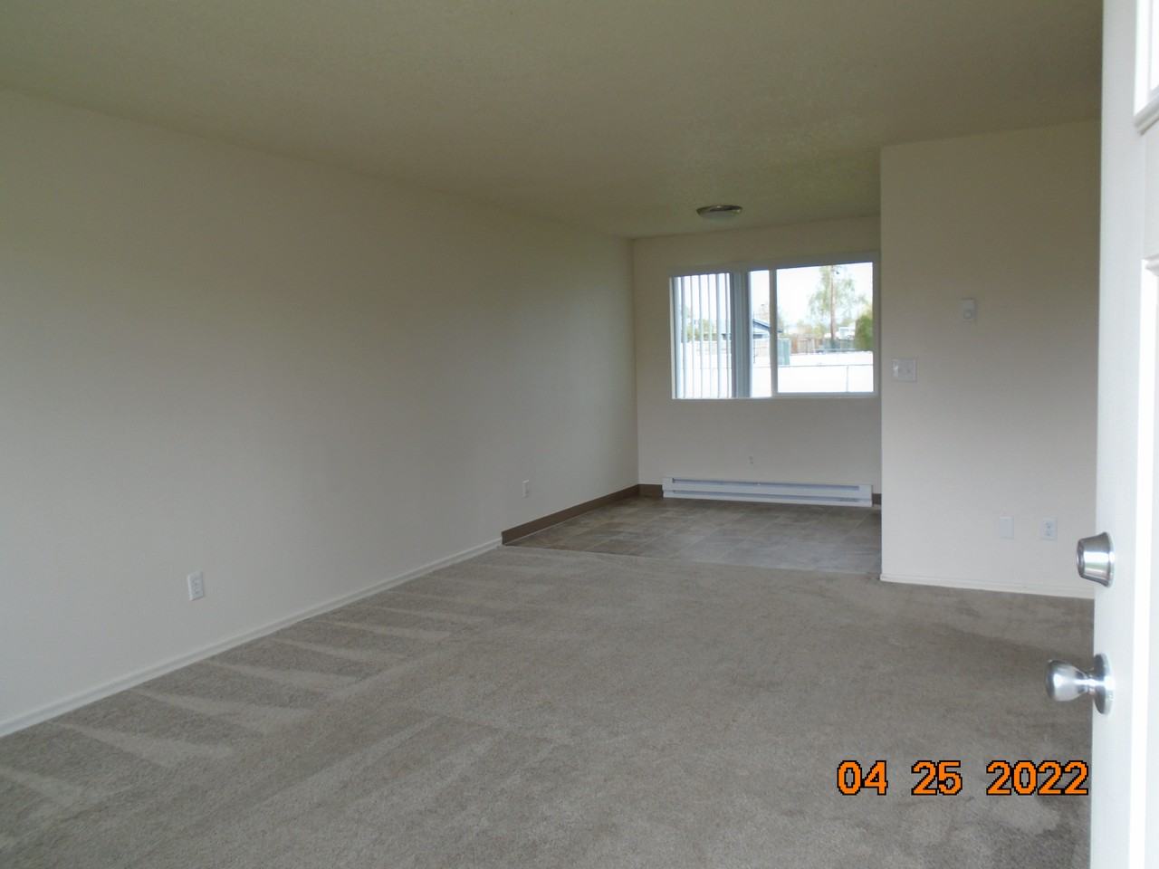 850 N 4th St #1 - Photo 2 of 17