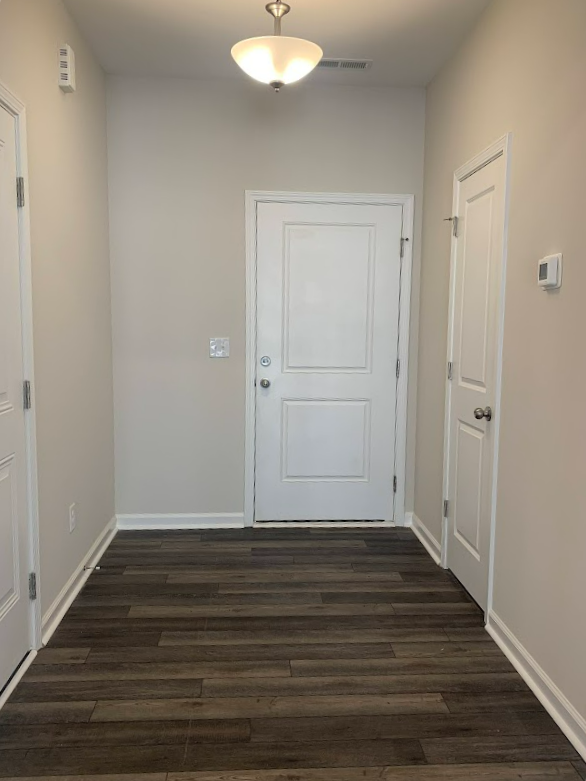 1614 Glacier Dr #1 - Photo 3 of 28
