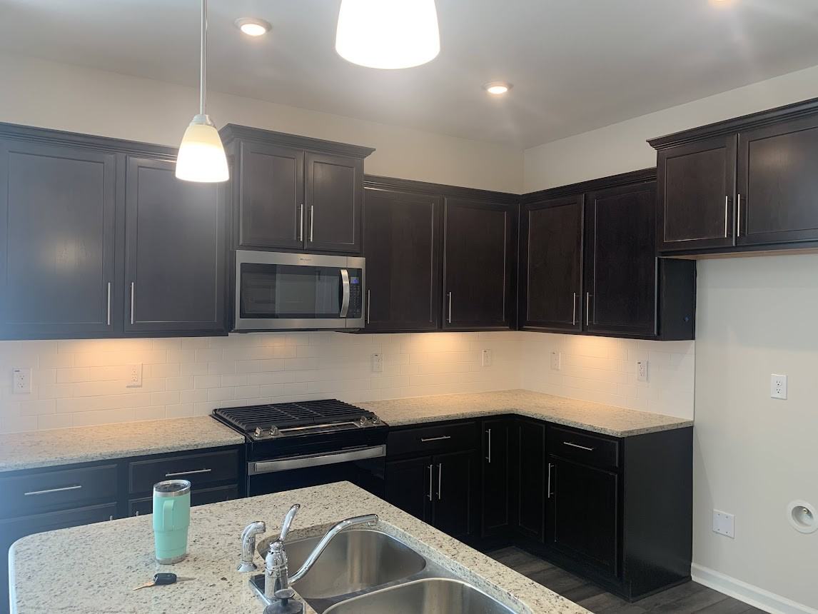 1614 Glacier Dr #1 - Photo 7 of 50