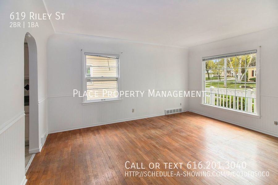 619 Riley St - Photo 3 of 30