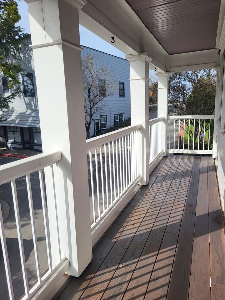 1255 A St #A - Photo 3 of 9