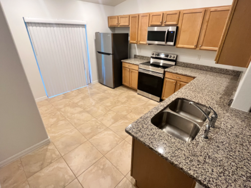 11 Buttonwell Ln #A - Photo 2 of 6