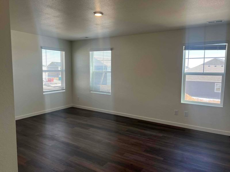 6050 Amerifax Dr - Photo 7 of 13