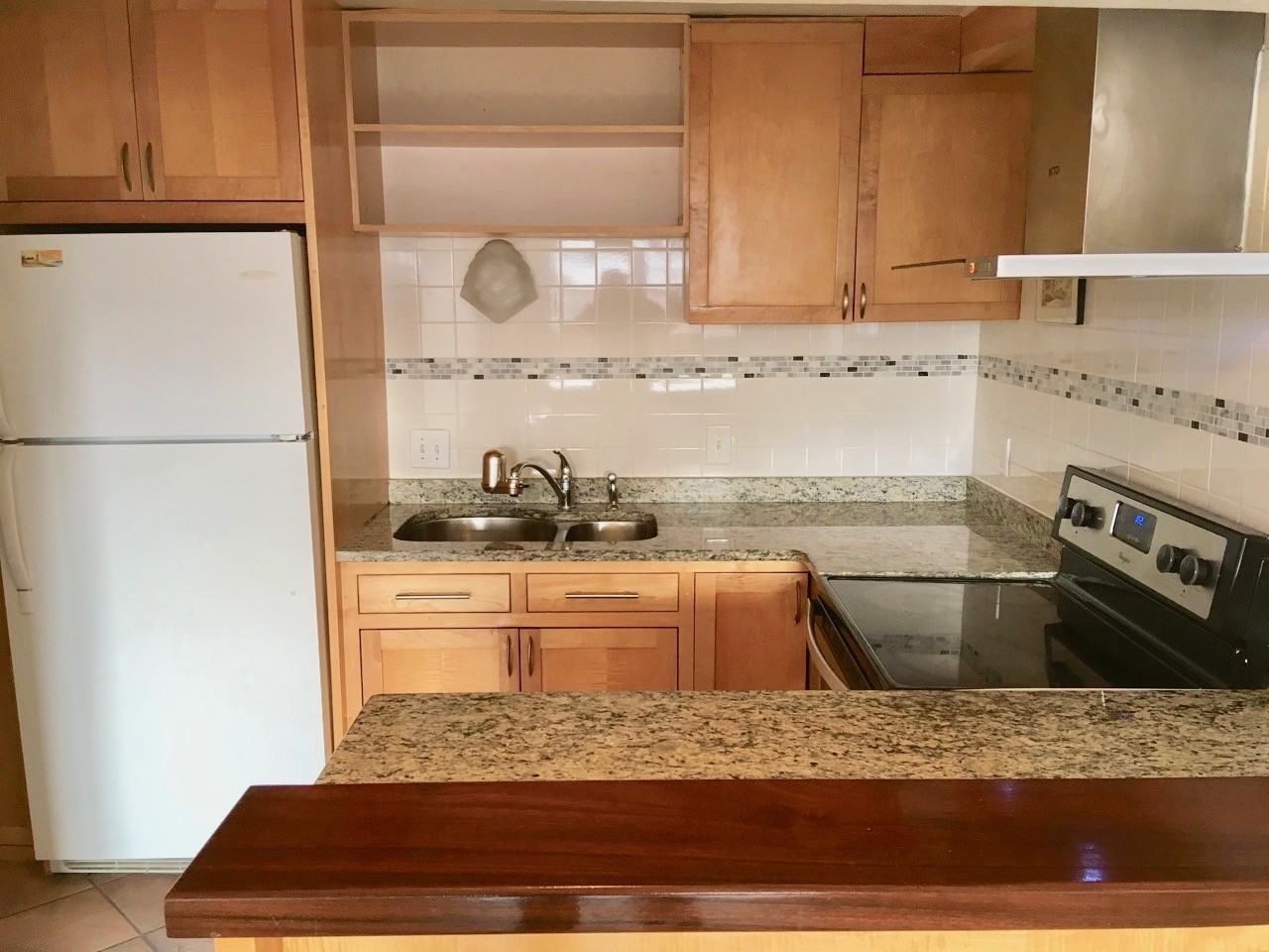 12 Commonwealth Ct #14 - Photo 4 of 19