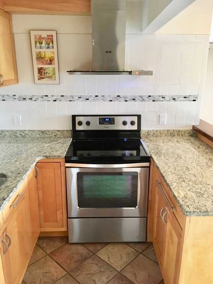 12 Commonwealth Ct #14 - Photo 5 of 19