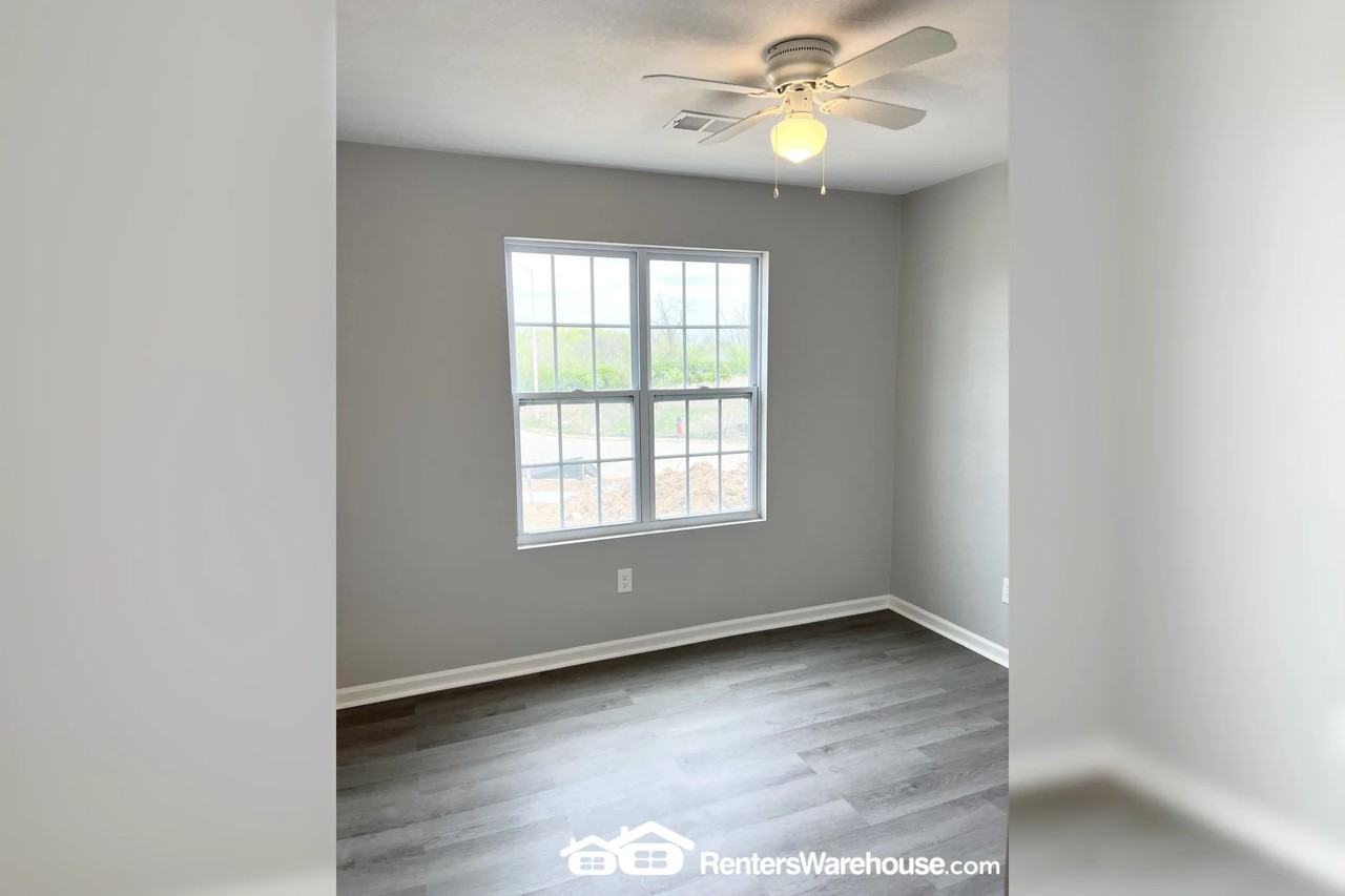 4540 Appleton Ave - Photo 3 of 19