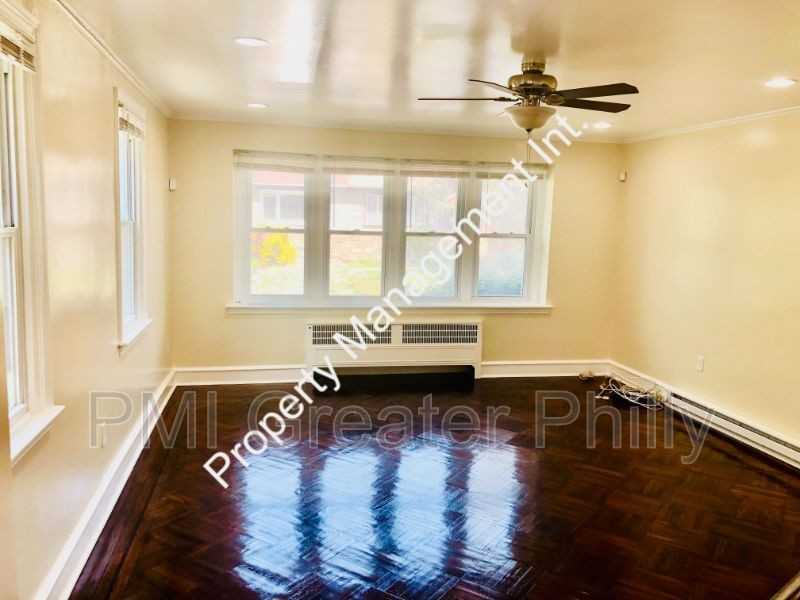 1826 Erlen Rd - Photo 3 of 21