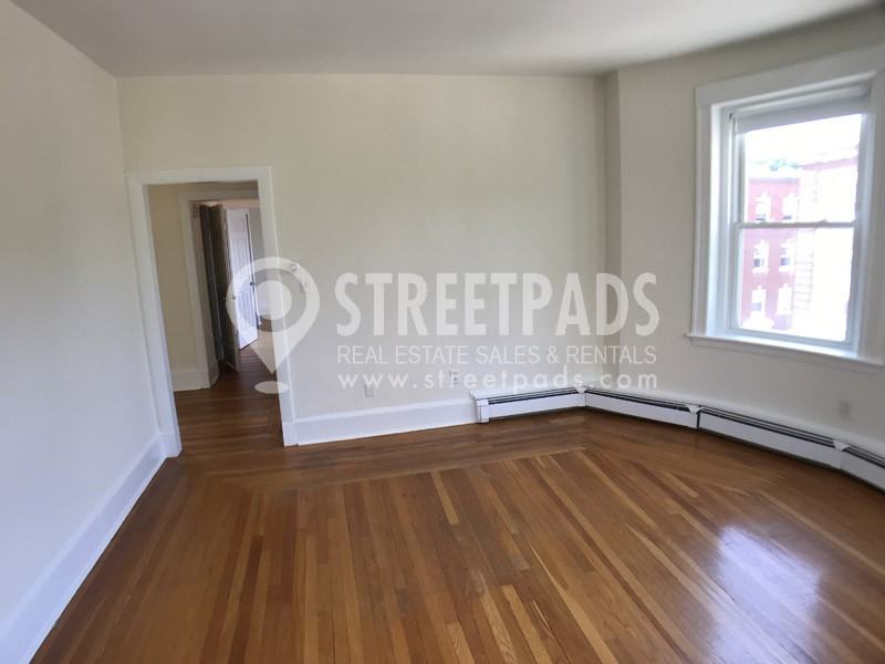 1539 Beacon Street #16 - Photo 2 of 19