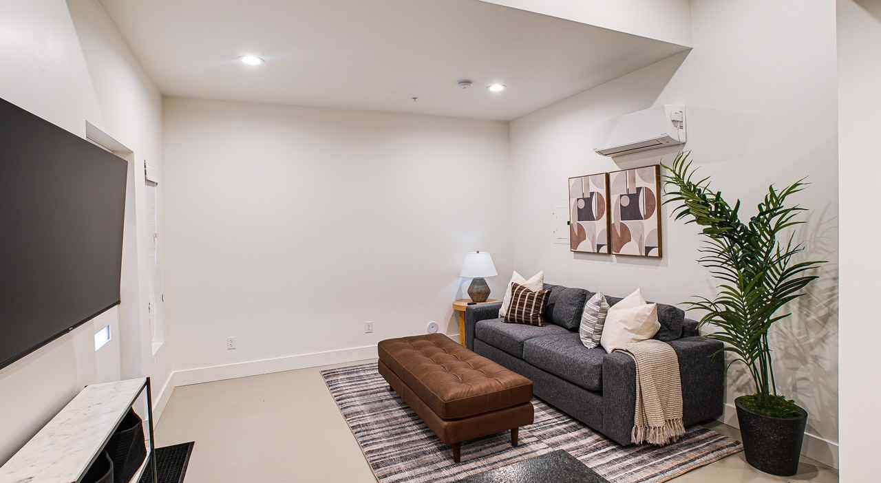 40 South Macdonald #401 - Photo 4 of 19