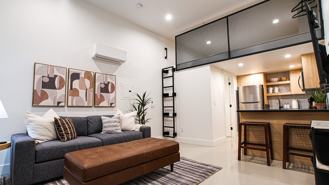 40 South Macdonald #601 - Photo 1 of 1