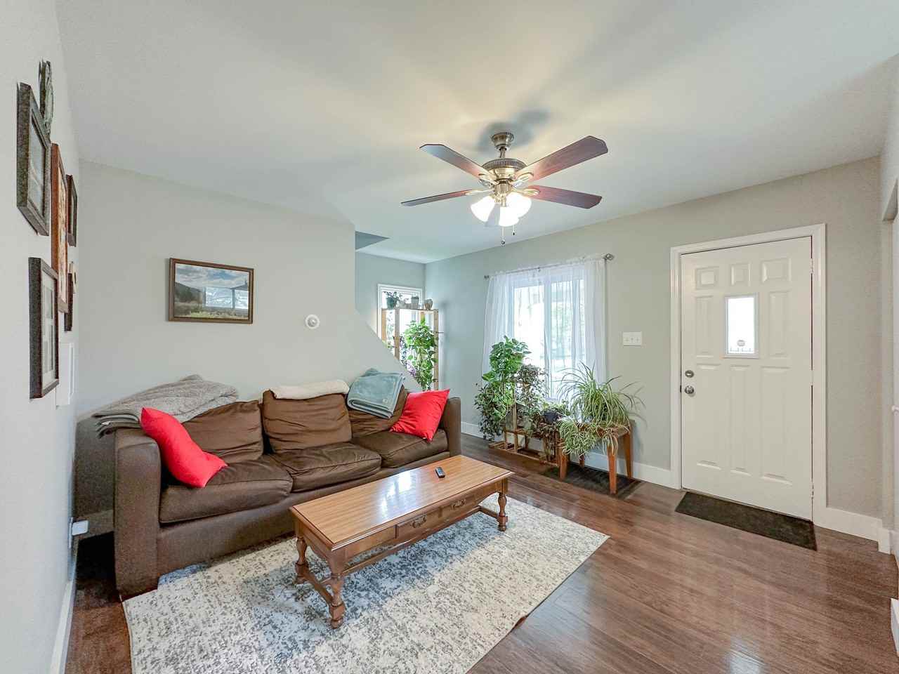 662 Southwood Avenue - Photo 3 of 28