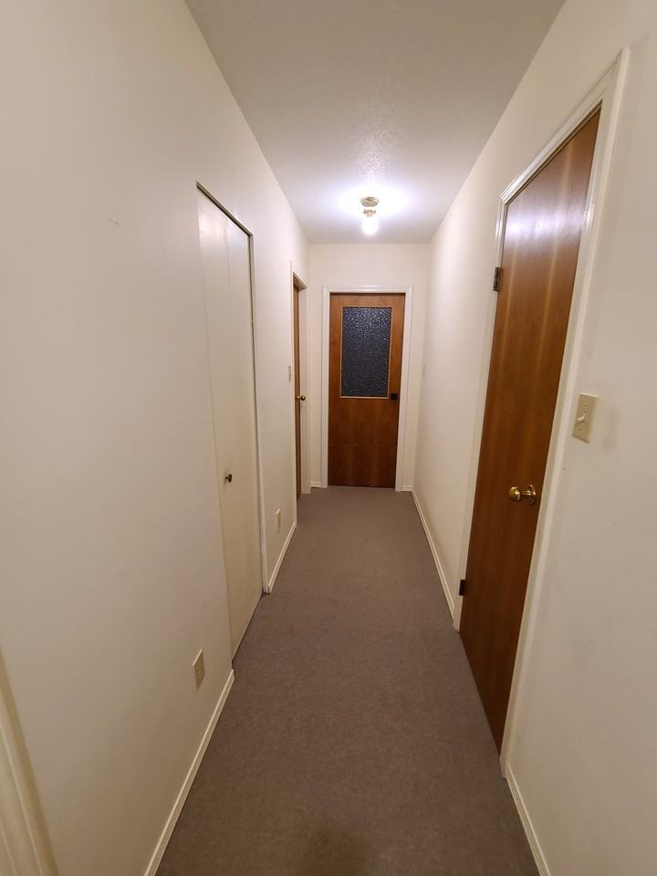 2940 Dresden Way #1 - Photo 5 of 10