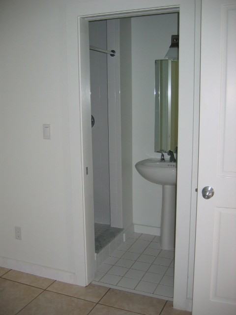 715 Caroline St. - Photo 3 of 8