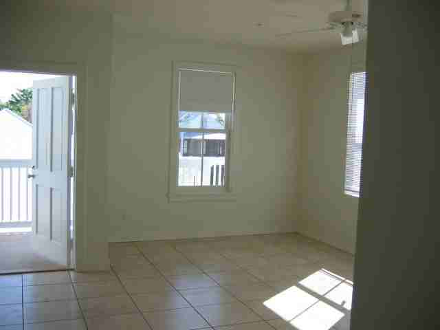 715 Caroline St. - Photo 2 of 8