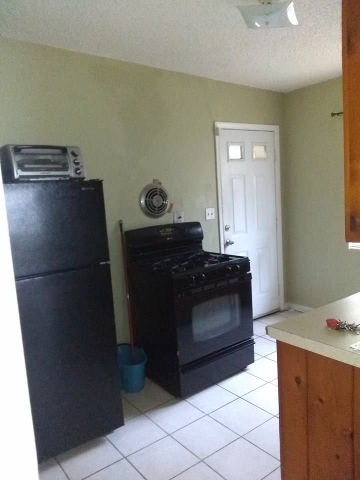 2025 Hillsborough St #NA - Photo 2 of 12