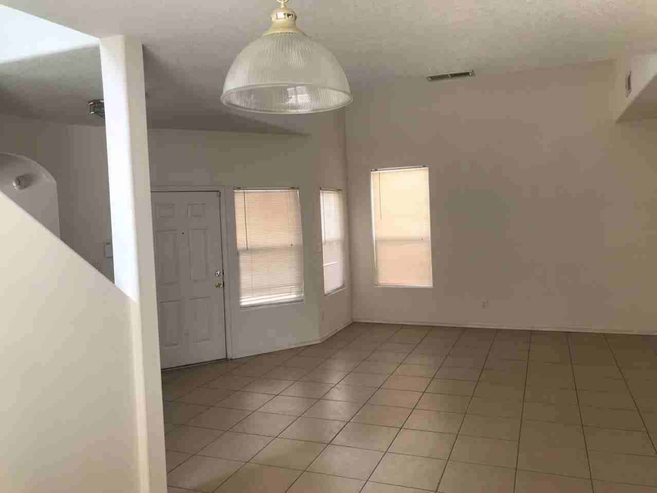 6419 Duero Pl Nw #NA - Photo 2 of 6