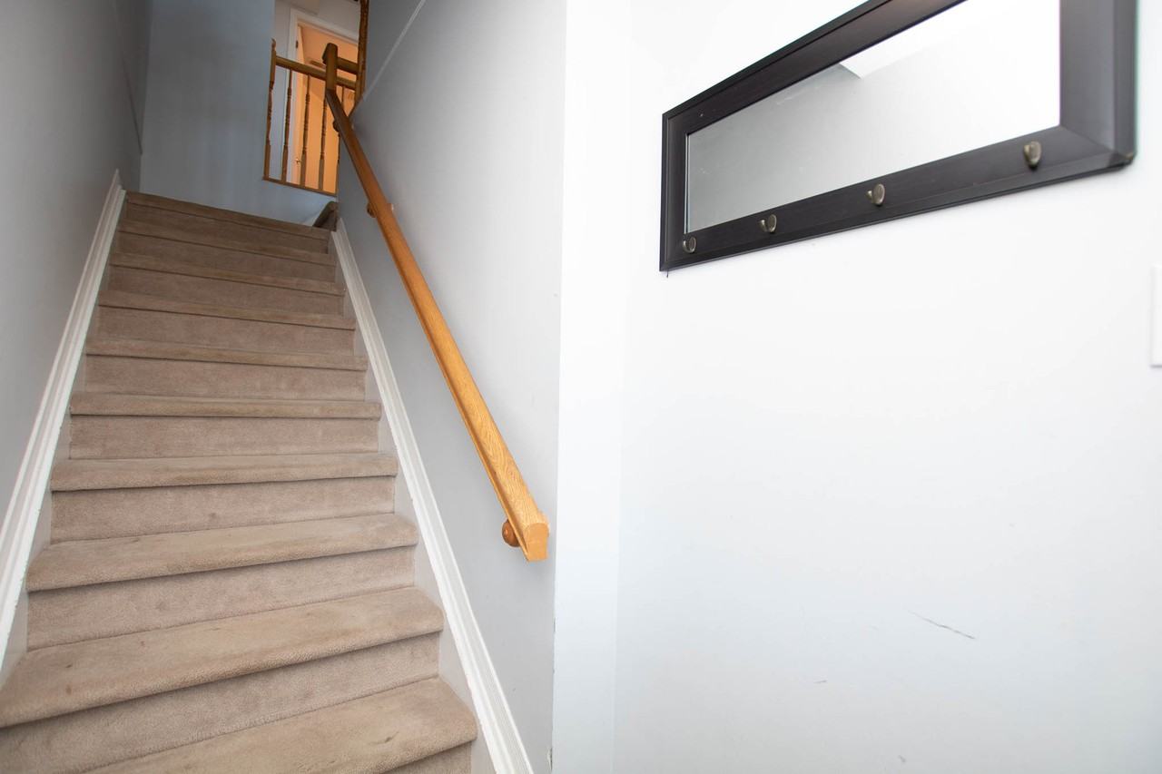 16 Briston Private - Photo 3 of 28