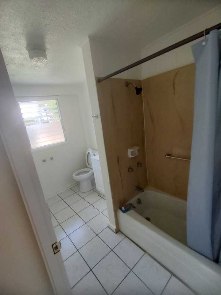 2002 Mahaoo Pl #NA - Photo 2 of 10